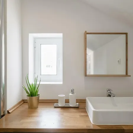 Babylon Duplex - Chiado * Lisboa