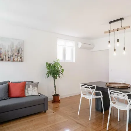 Babylon Duplex - Chiado Daire